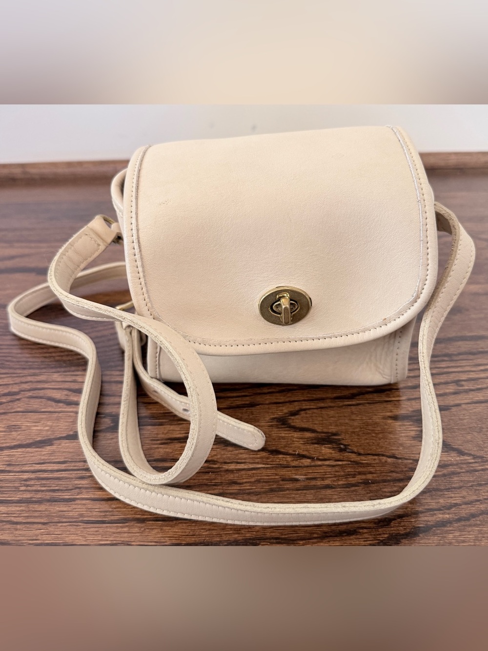 Vintage Coach 9018 Emmie Flap - Bone
